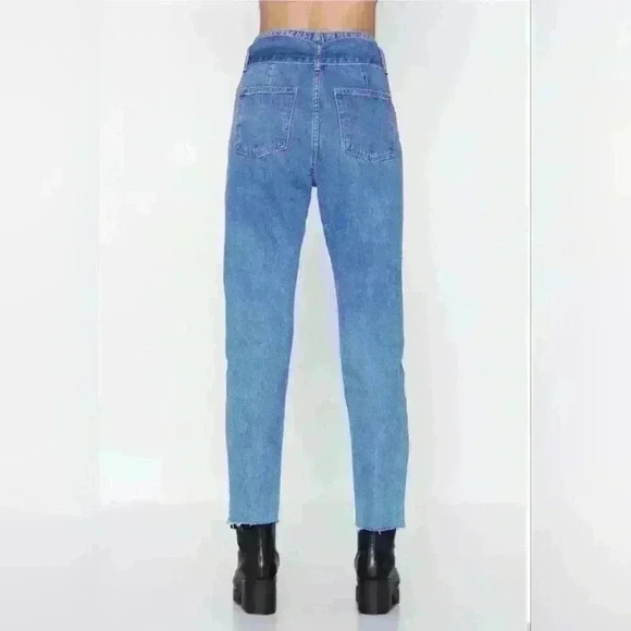 NWT Momokrom Nasty Gal Keep Up Belted Medium Wash High Waisted Blue Jeans $58 - Picture 4 of 15